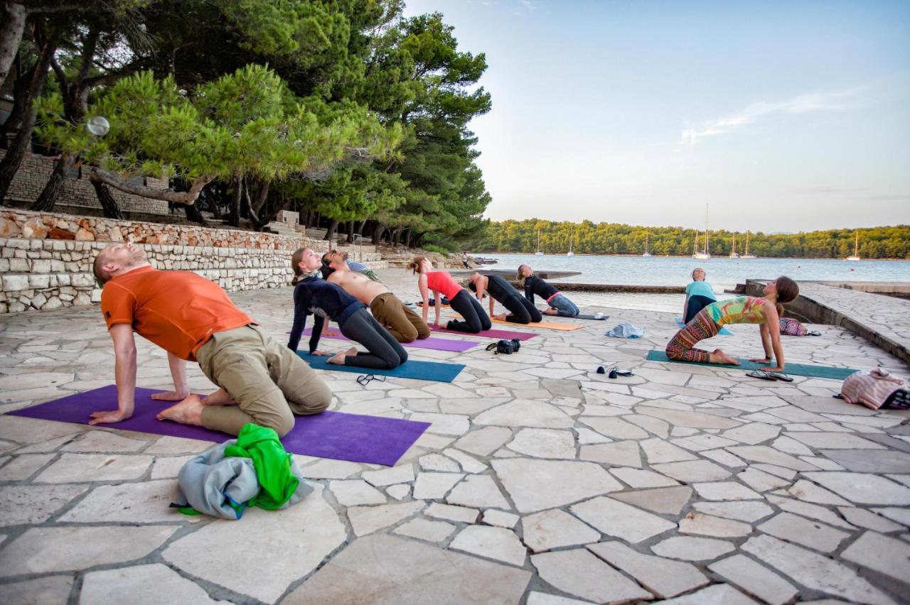 Labranda Senses Resort Vrboska Dış mekan fotoğraf